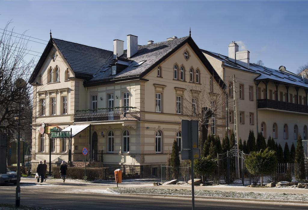 Willa Zuzanna Kudowa-Zdrój Kültér fotó
